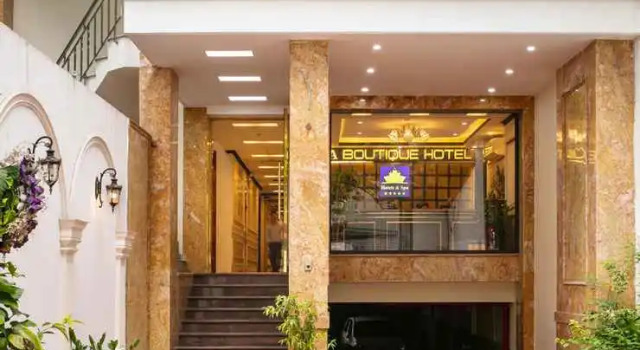 Mia Hotel