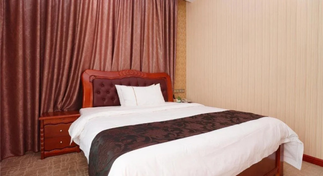 Huigang Hotel, Boek Hotel Hotels in Guangdong met parkeren, Parkeren
