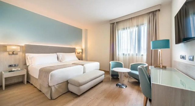 Двухместный номер Superior Occidental Sevilla Viapol