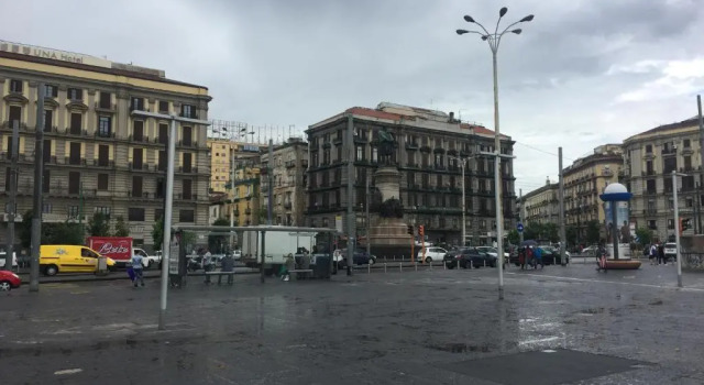 Guest Art Napoli, Забронировать Гостевой дом Отели Неаполя с завтраком, рядом с Кафедральный собор Неаполя, Завтраки