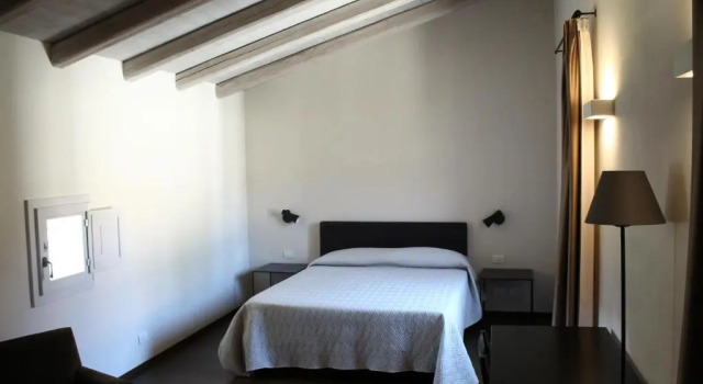 Appartamenti Palazzo de Rossi, Забронировать Отель Отели Сассо-Маркони с парковкой, Парковка