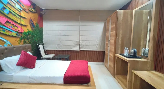 Hotel Gautam Grand Varanasi