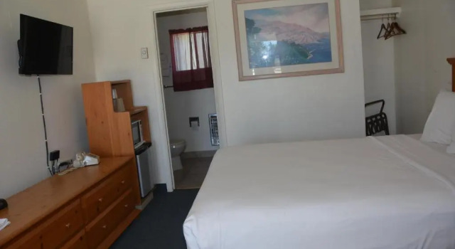 Номер Standard Pacific Sunset Inn