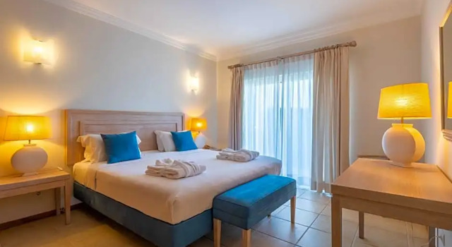 Апартаменты с 2 комнатами с видом на бассейн Vale dOliveiras Quinta Resort & Spa