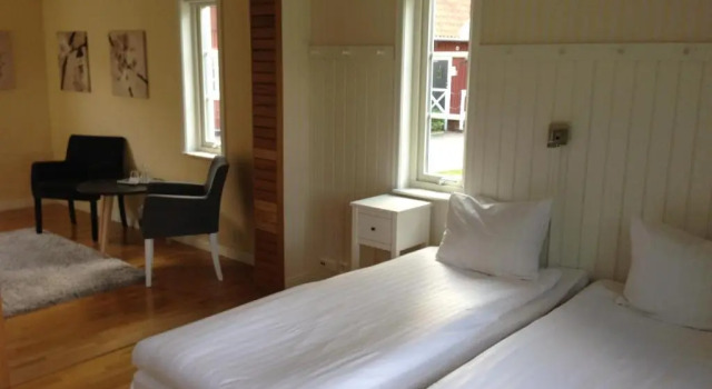 Vidbynäs Gård & Konferens, Varaa Hotelli  