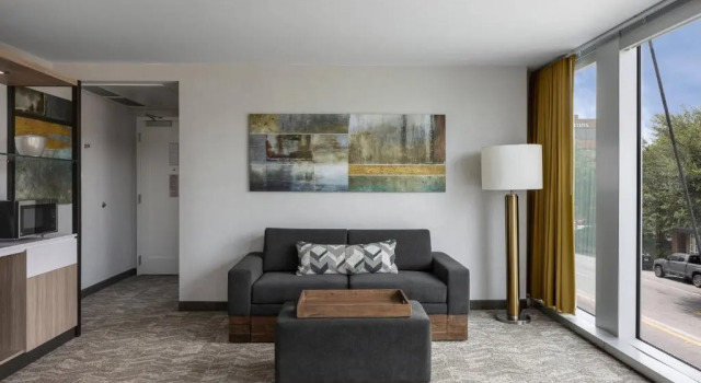 Двухместный номер Standard SpringHill Suites by Marriott Greenville Downtown