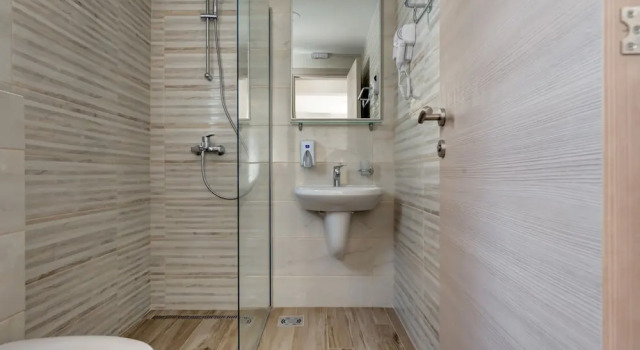 Студия с балконом и с видом на город Adriatik Lux Apartments