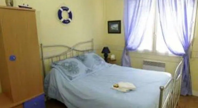 Maison d'hôtes Joliot Curie, Rezerwuj Hotel  