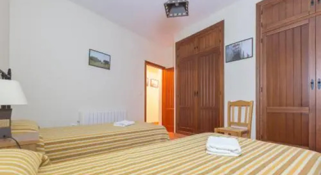 Casa Rural La Fuente, Buchen Sie Hotel Segura de León Provinz Badajoz