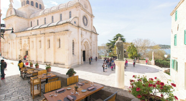 Apartments Madlena, Забронировать Апартаменты/квартира Апартаменты Шибеник, рядом с Sibenik Town Museum, Апартаменты/квартира