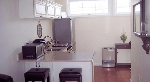 Коттедж с 2 комнатами Perkins Cove Oceanfront Cottage