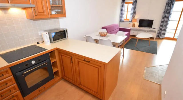 Modish Apartment in Nova Pec Near Lake, Prenota Appartamento Nová Pec 
