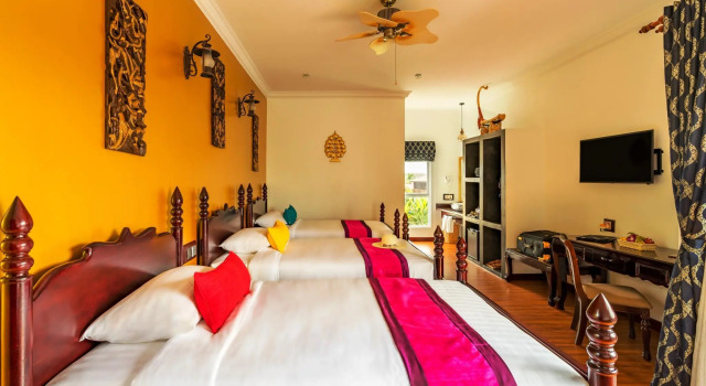 Трёхместный номер Superior Beyond Yangon Inn
