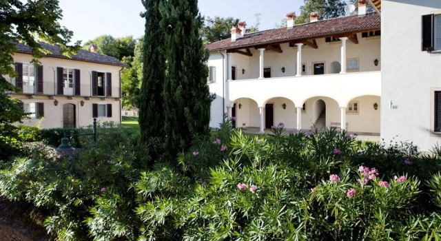 Hotel Le Foresterie Dei Piaceri Campestri, Rezervați Hotel Varese 