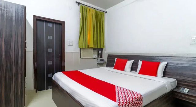 Hotel Malik Regency, Varaa Hotelli Ambala Haryana