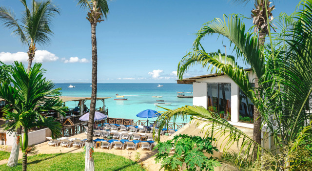 Номер Standard с видом на океан Zenobia Beach Resort
