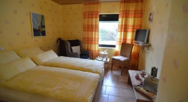 Landhotel Maarheide, Забронировать Отель Niederdürenbach Айфель