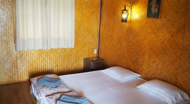 T T Hostel Kanchanaburi, Rezervovat Hostel Hostely v Central Thailand, Hostel