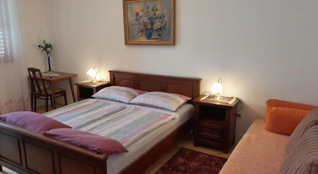 Apartments Adelheid in Biograd, close to the beach