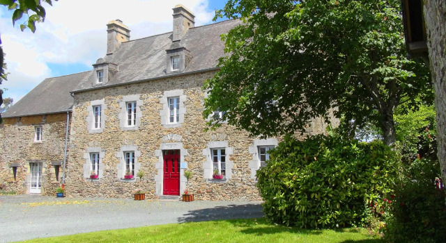 Le Clos des Tilleuls - D Day Home, Book Guesthouse Hotels in Manche with Parking, Parking