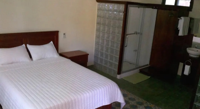 Hotel La Cretonne, Book Hotel Les Cayes Southern Department