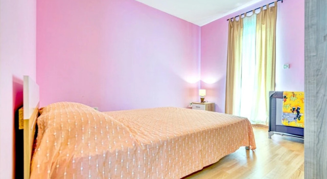 Apartments Ana, Varaa Huoneisto Hotellit Strožanac pysäköinnillä, Pysäköinti