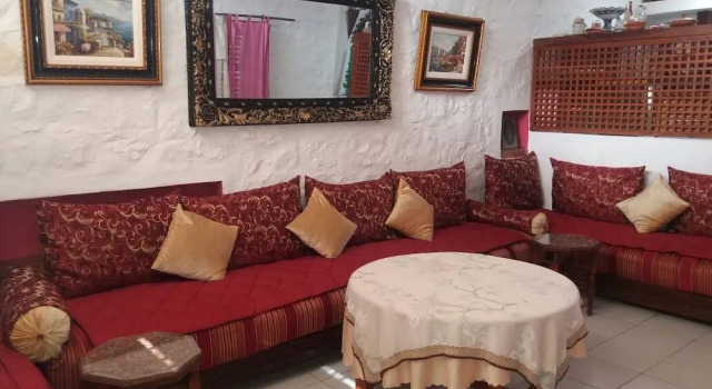 Mdiq Chalets, Rezerwuj Chalet Hotele w Tanger-Tetouan z parkingiem, Parking