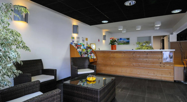 ResidHotel Azuréa, Rezerwuj Hotel Hotele w Lac du Bourget ze śniadaniem, Śniadanie