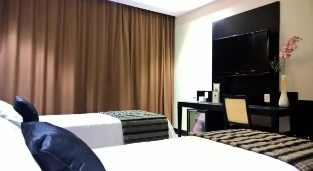 Двухместный номер Deluxe Hotel Atlântico Tower
