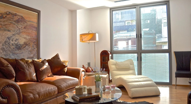 2BR refined ethnic style in Eixample - Livingstone, Забронировать Отель Эшампле Барселона, рядом с Рынок Бокерия