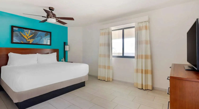 Двухместный номер Standard c 1 комнатой с видом на океан Hilton Vacation Club Royal Palm St Maarten