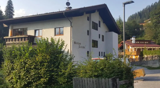 Апартаменты с 2 комнатами Pension Lischenhof