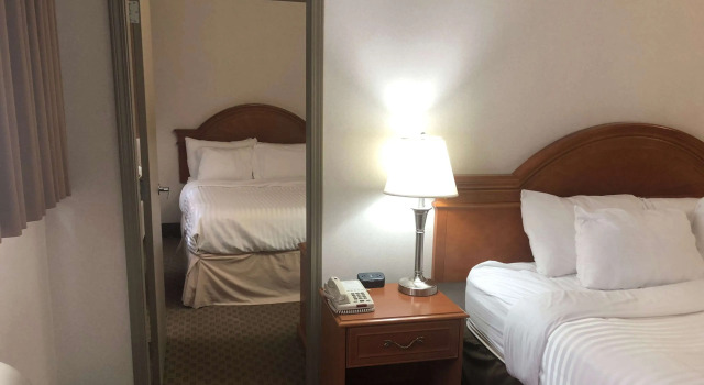 Ramada Edmonton South, Boek Hotel Hotels in Edmonton met ontbijt, Ontbijt