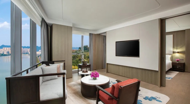 Полулюкс Crowne Plaza Ya an by IHG