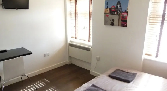 SS Property Hub - City of London Studio Apartment 12, Varaa Huoneisto Asunnot kohteessa Merseyside, Huoneisto