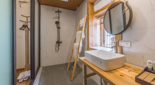 Номер Comfort с видом на внутренний двор Jiannanshan Garden Homestay