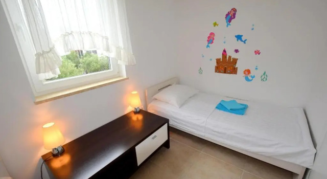 Apartments Ravlic, Prenota Appartamento Hotel a Isole Quarnerine con parcheggio, Parcheggio