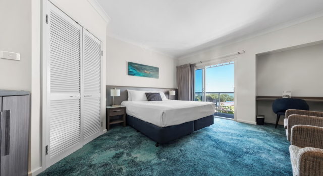 Номер Standard с балконом и с видом на океан Ocean Centre Hotel