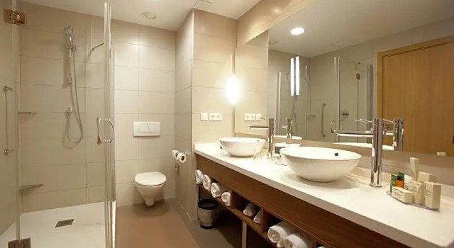Двухместный люкс c 1 комнатой Hilton Garden Inn Málaga