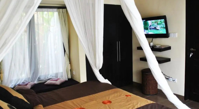 Tanjung Lima Seminyak Villas, Забронировать Отель Отели провинции Бали с завтраком, Завтраки