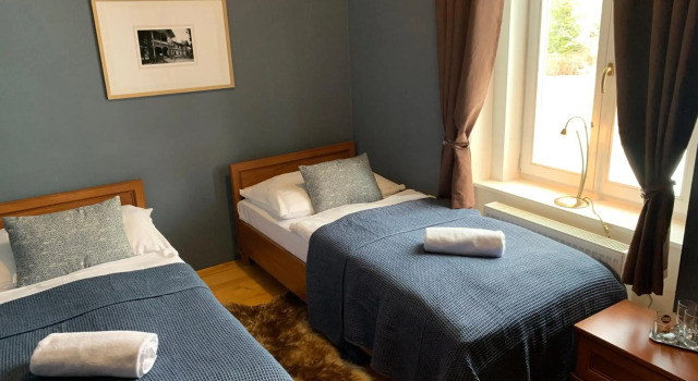 Palace Tivoli, Rezervovat Hotel Hotely v Prešovský kraj s parkováním, Parkování