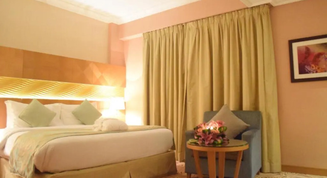 Полулюкс Coral Baghdad Hotel