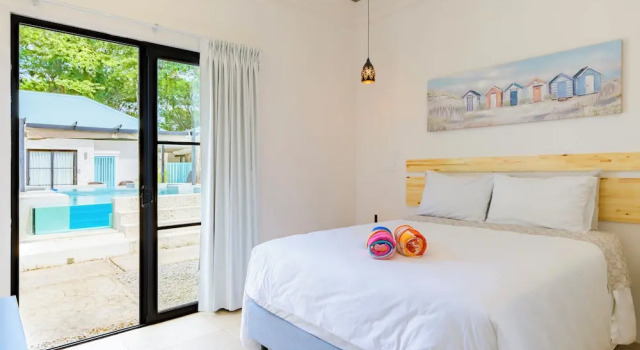 Студия Superior Villas VR Beachwalk Avellanas