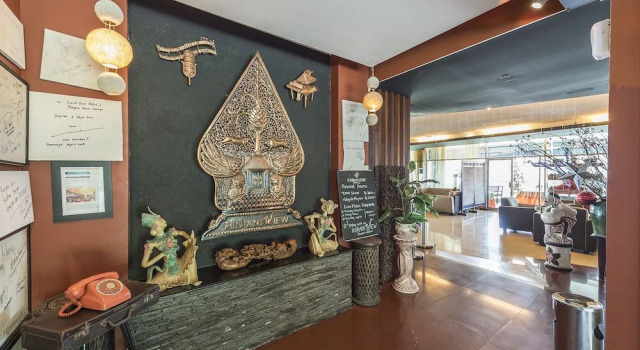 Hotel Candiview Semarang, Rezervovat Hotel 3hvězdičkové hotely v Semarang, poblíž Entertainment Plaza, 3*