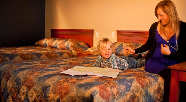 Hôtel Marineau Shawinigan, Buchen Sie Hotel Hotels in Québec mit Parkplatz, Parkplätze
