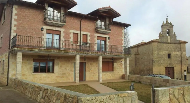 Casa rural Ermita 1 y 2, Buchen Sie Hotel Sasamon Kastilien-León