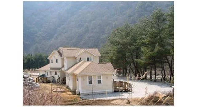 Yeongwol Yesolnuri Pension, Prenota Hotel Pyeongchang Gangwon-Do