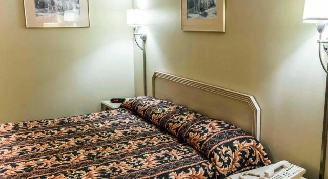 Standard Zimmer Quality Inn Perry