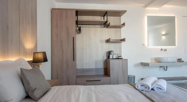 Полулюкс Galaxy Hotel