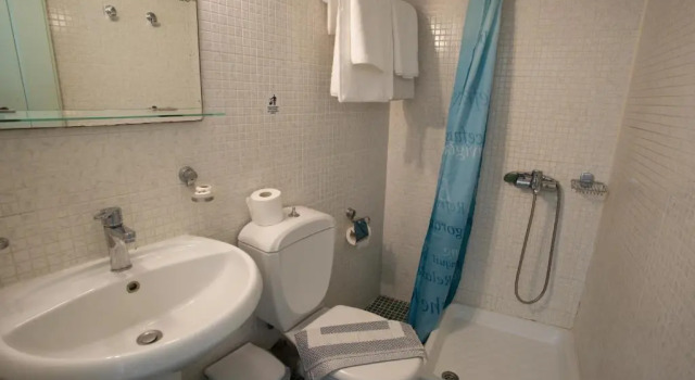 Четырёхместный номер Standard Nostos Hotel